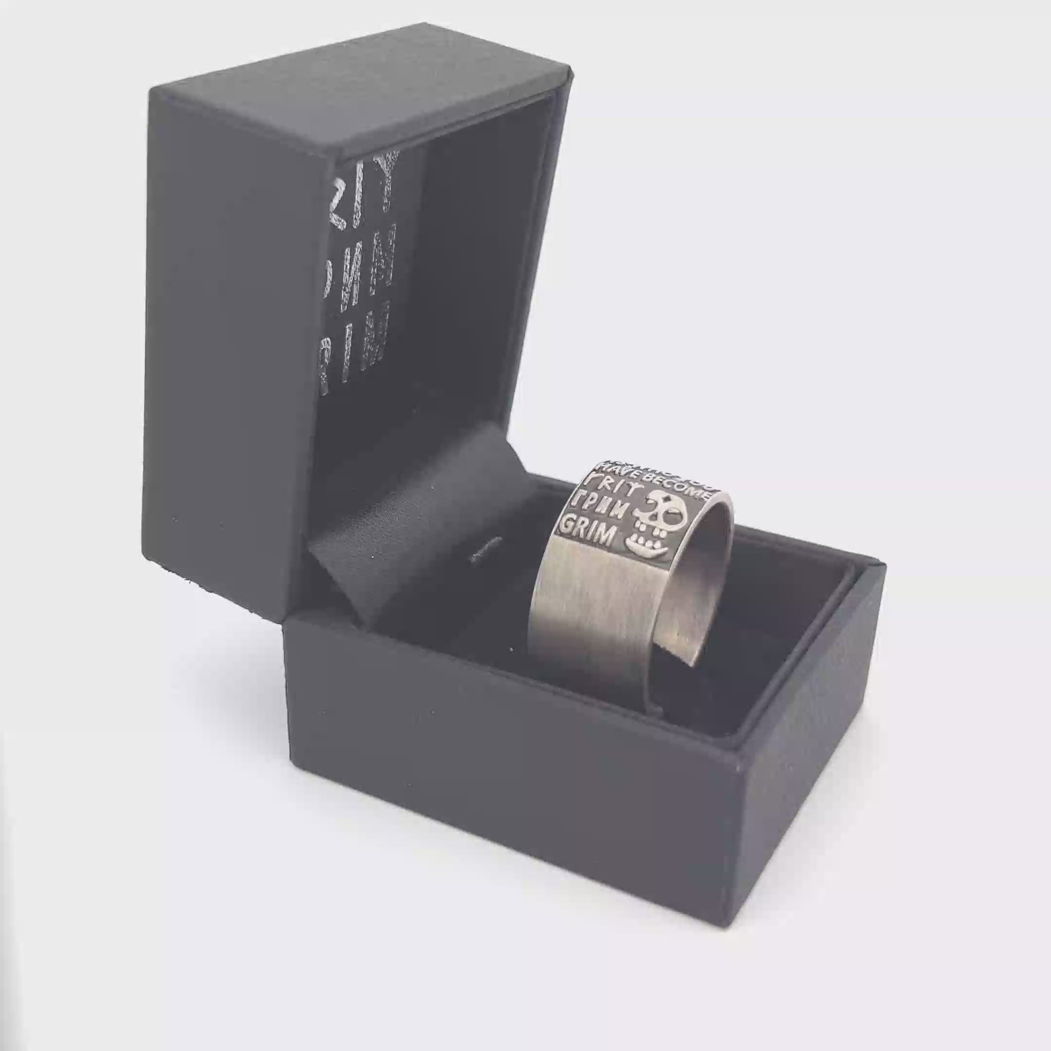 Circle Ring